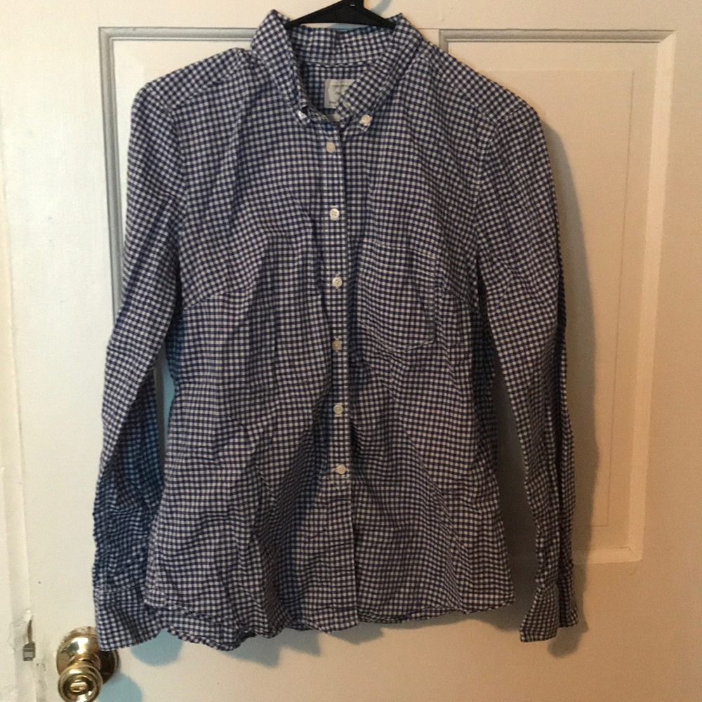Gap blue and white gingham button down